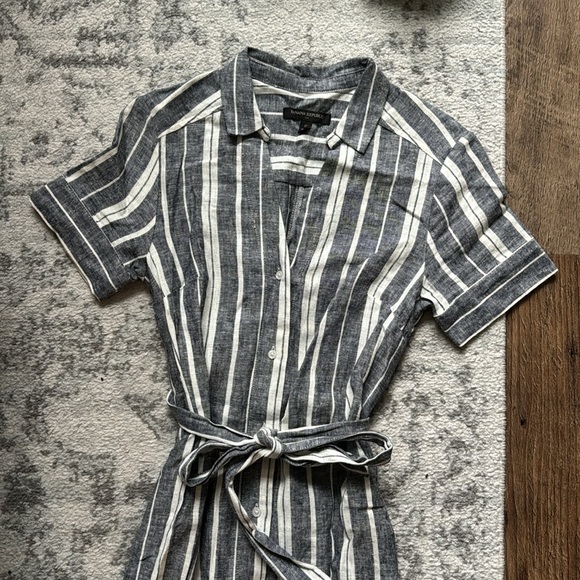 Beautiful linen stripped dress - Picture 2 of 3